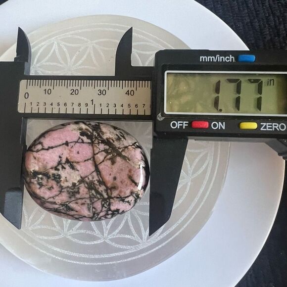 Oval Rhodonite Crystal Worry Stone / Mini Bowl / Ring Holder (#3) - Picture 6 of 10